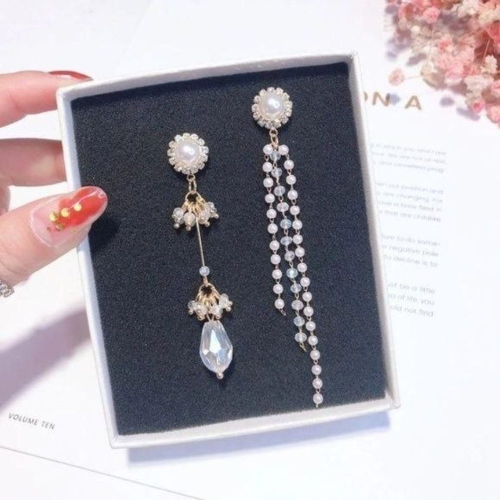 BOHO Vintage Style Unmatched Long Pearls Beads Tassels Floral Earrings